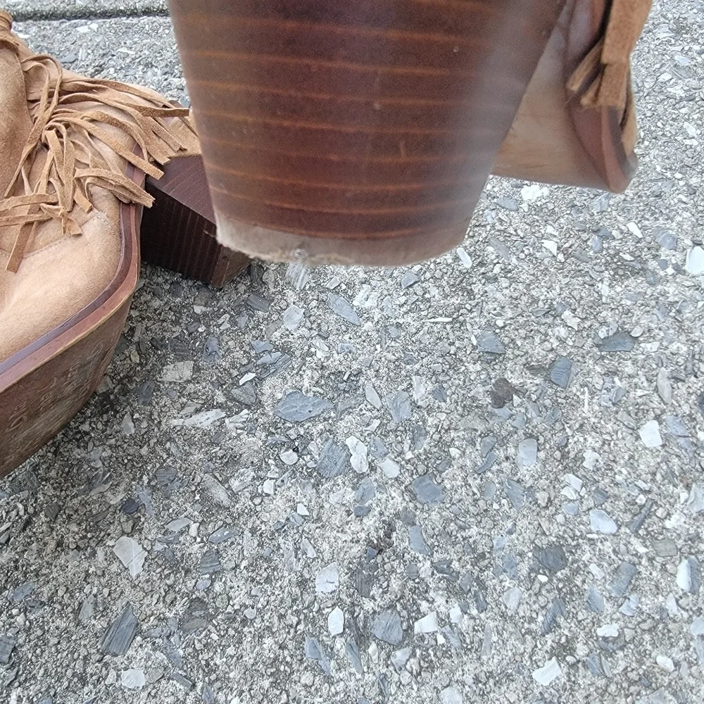 kanna cognac suede